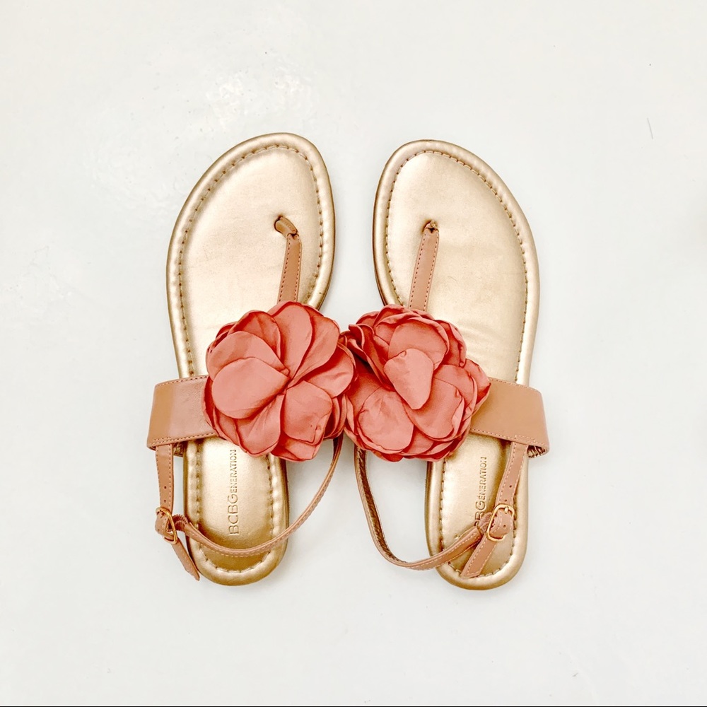 🌺BCBG Flower Sandals🌸
